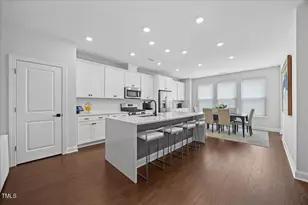 2876 Macintosh Woods Dr, Apex, NC 27502 - Photo 5