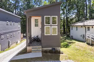 1124 E Geer St, Durham, NC 27704 - Photo 1