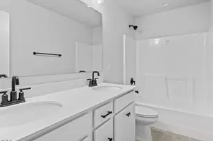 1466 Gunnison Ct, Kernersville, NC 27284 - Photo 3