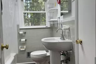 112 E Franklin St, Zebulon, NC 27597 - Photo 9