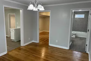 538 McKoy St, Clinton, NC 28328 - Photo 9