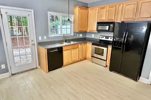 33 Sharpstone Ln, Durham, NC 27703 - Photo 7