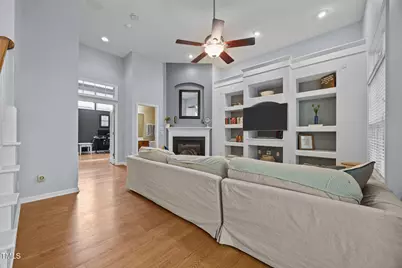 6825 Middleboro Drive, Raleigh, NC 27612 - Photo 31