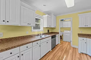 319 S Currie Dr, Sanford, NC 27330 - Photo 21