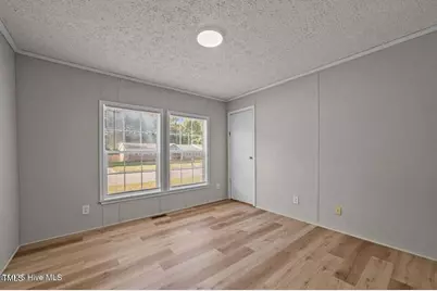 206 Woodside Road, Greenville, NC 27834 - Photo 19