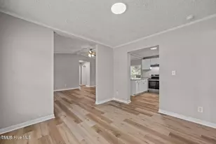 206 Woodside Rd, Greenville, NC 27834 - Photo 11