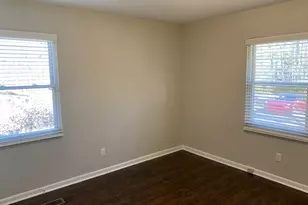 3604 Bowling Dr, Raleigh, NC 27606 - Photo 9