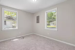 612 N 4th St, Smithfield, NC 27577 - Photo 15