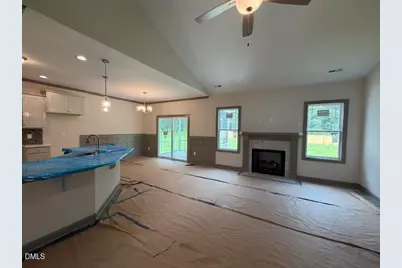 105 Lynn Lane, Selma, NC 27576 - Photo 5