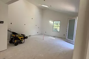 1828 Spruce St, Fayetteville, NC 28303 - Photo 3