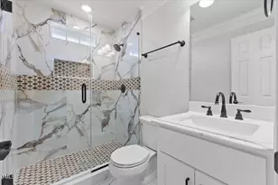 126 Mayo St St, Tarboro, NC 27886 - Photo 17