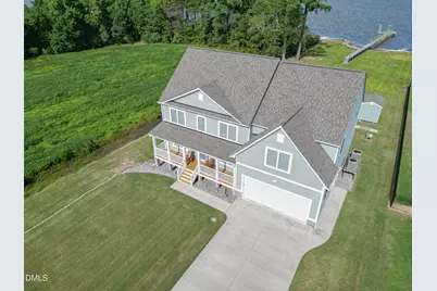 127 Colington Circle, Aydlett, NC 27916 - Photo 1