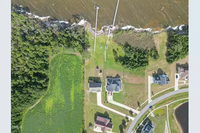 127 Colington Circle, Aydlett, NC 27916 - Photo 5