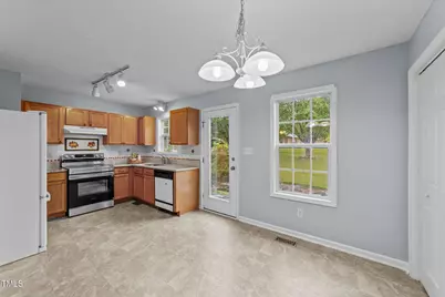 1029 Cove Circle, Clayton, NC 27520 - Photo 11