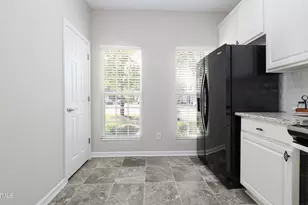 11 Suncrest Ct, Durham, NC 27703 - Photo 11