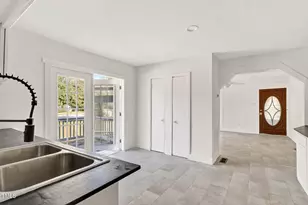 1208 Red Hill Church Rd, Dunn, NC 28334 - Photo 5