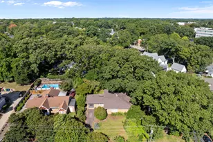 825 Woodburn Rd, Raleigh, NC 27605 - Photo 3