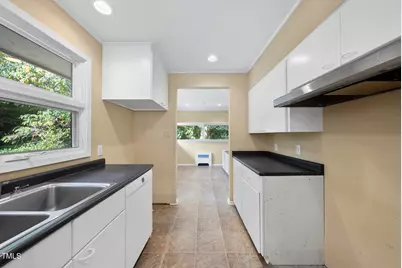 825 Woodburn Road, Raleigh, NC 27605 - Photo 19