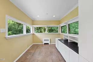 825 Woodburn Rd, Raleigh, NC 27605 - Photo 21