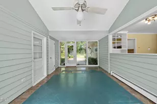 825 Woodburn Rd, Raleigh, NC 27605 - Photo 33