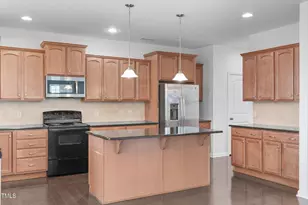 4139 Davis Meadow St, Raleigh, NC 27616 - Photo 15