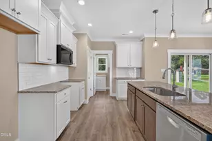 104 Kingston Cir, Goldsboro, NC 27530 - Photo 11