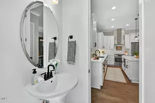 107 Hillcrest Ave, Carrboro, NC 27510 - Photo 15