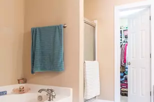 81 Beasley Ests Dr, Benson, NC 27504 - Photo 23