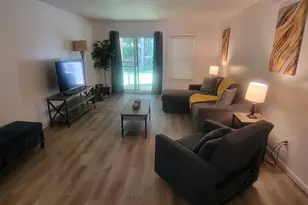 137 Kingsbury Dr, Chapel Hill, NC 27514 - Photo 3