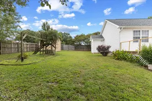 200 Waterford Dr, Clayton, NC 27520 - Photo 43