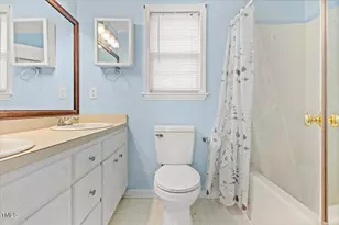 200 Waterford Dr, Clayton, NC 27520 - Photo 33