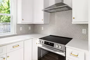 407B Edward St, Durham, NC 27701 - Photo 13