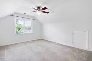 302 Peachtree Point Ct, Cary, NC 27513 - Photo 31