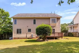 302 Peachtree Point Ct, Cary, NC 27513 - Photo 35