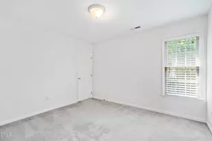 302 Peachtree Point Ct, Cary, NC 27513 - Photo 85