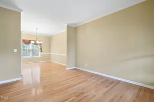 302 Peachtree Point Ct, Cary, NC 27513 - Photo 19