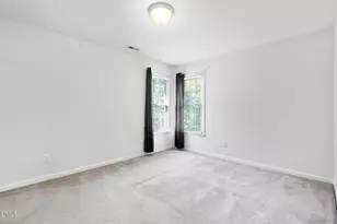 302 Peachtree Point Ct, Cary, NC 27513 - Photo 91