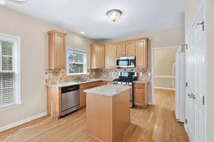 302 Peachtree Point Ct, Cary, NC 27513 - Photo 73