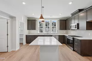 2031 Trident Maple Ln, Chapel Hill, NC 27517 - Photo 3