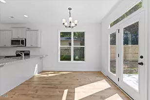 210 Orange St, Oxford, NC 27565 - Photo 9