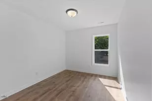 210 Orange St, Oxford, NC 27565 - Photo 27