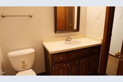 210 Twin Oaks Place, Cary, NC 27511 - Photo 21