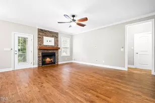 211 Wheeler Ct, Clayton, NC 27527 - Photo 7