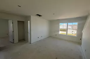 529 Highview Dr, Benson, NC 27504 - Photo 9