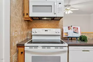 107 W Raintree Ln, Goldsboro, NC 27534 - Photo 31