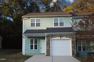 137 Beechleaf Ct, Clayton, NC 27520 - Photo 3