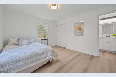 709 E Johnson Street, Dunn, NC 28334 - Photo 17