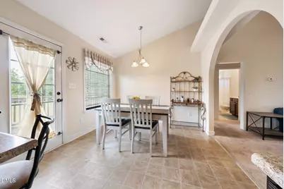 25 Lawrence Court, Smithfield, NC 27577 - Photo 7