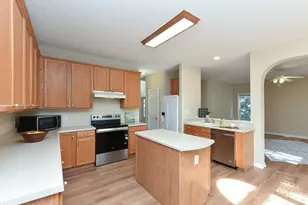 406 Somersview Dr, Chapel Hill, NC 27514 - Photo 11