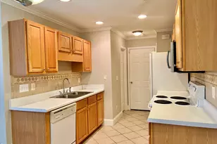 109 Lacombe Ct, Holly Springs, NC 27540 - Photo 7